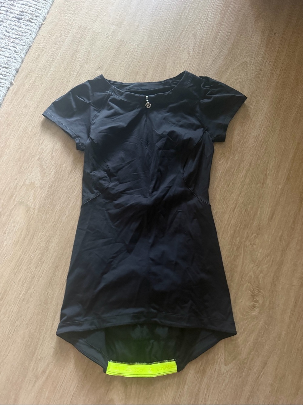 Lululemon cycling top, pacesetter skirt, align leggings and black leggings lot